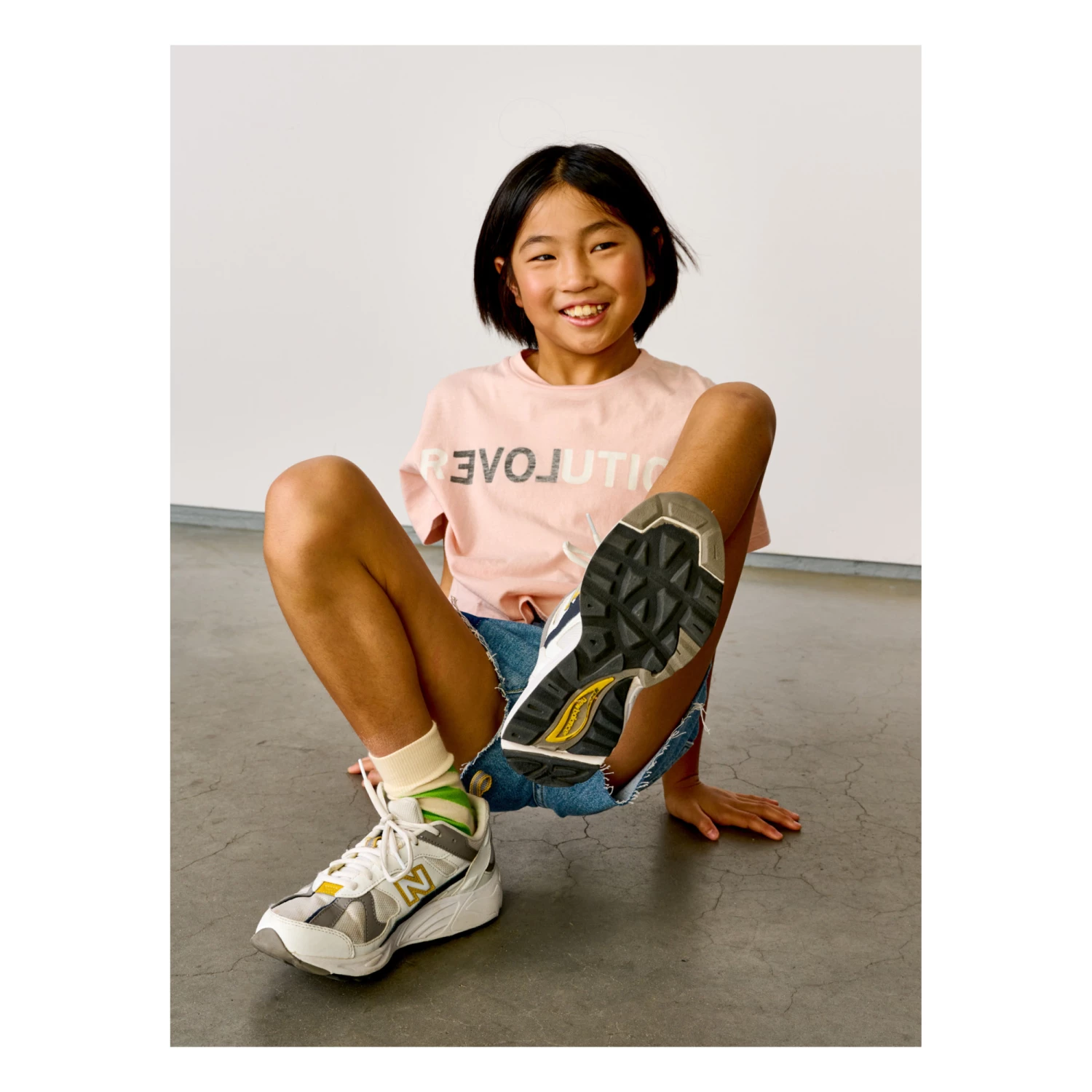 Argi Revolution T-Shirt Pale pink Bellerose Fashion Teen, Children 5 Argi Revolution T-Shirt Pale pink Bellerose Fashion Teen, Children - Image 5