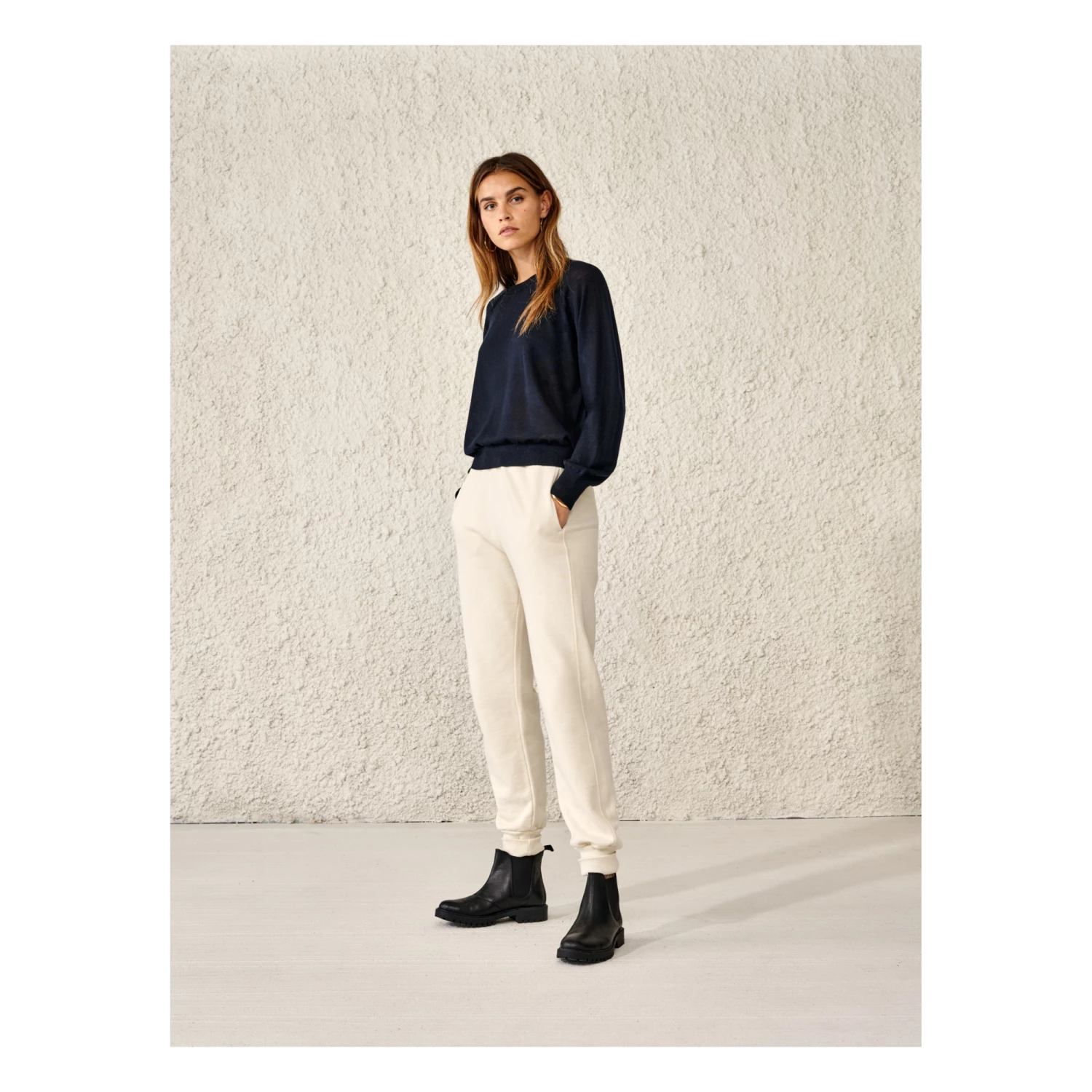 Delen Merino Wool Jumper - Women’s Collection - Navy blue Bellerose Fashion Adult 4 Delen Merino Wool Jumper - Women’s Collection - Navy blue Bellerose Fashion Adult - Image 4