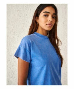 Vogue T-shirt - Women’s Collection - Blue Bellerose Fashion Adult -Bellerose Elegant Shop vogue t shirt women rsquo s collection blue bellerose fashion adult 2