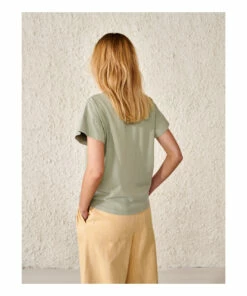 Vogue T-shirt - Women’s Collection - Khaki Bellerose Fashion Adult 12 Vogue T-shirt - Women’s Collection - Khaki Bellerose Fashion Adult -Bellerose Elegant Shop vogue t shirt women rsquo s collection khaki bellerose fashion adult 5